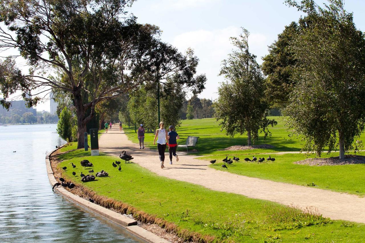 Tyrian Albert Park Lake Melbourne Exterior foto